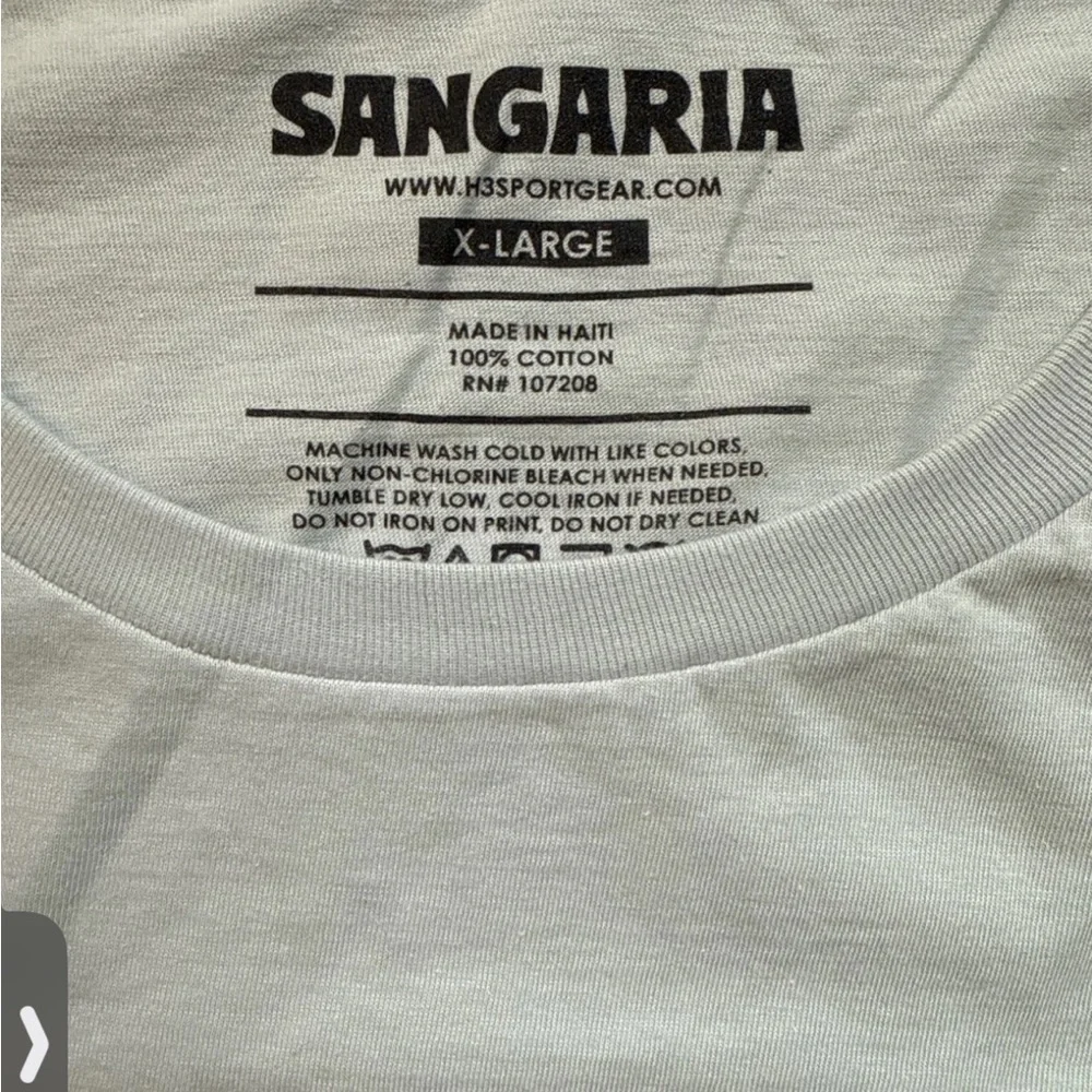 Signature by Sangria White Ramune Graphic Tee - Picture 3 of 3
